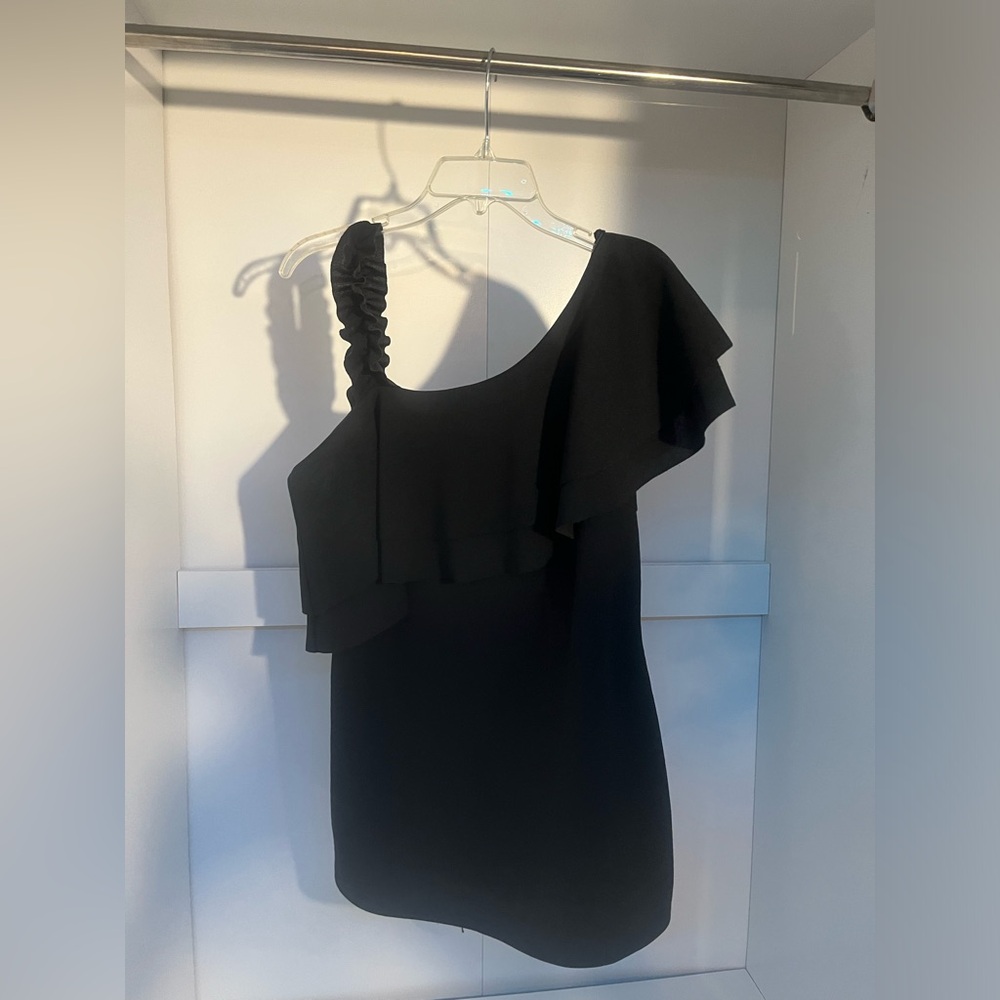 Boutique black dressy top